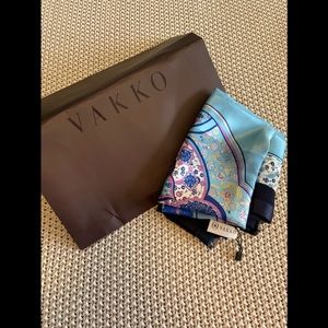 Vakko silk shawl